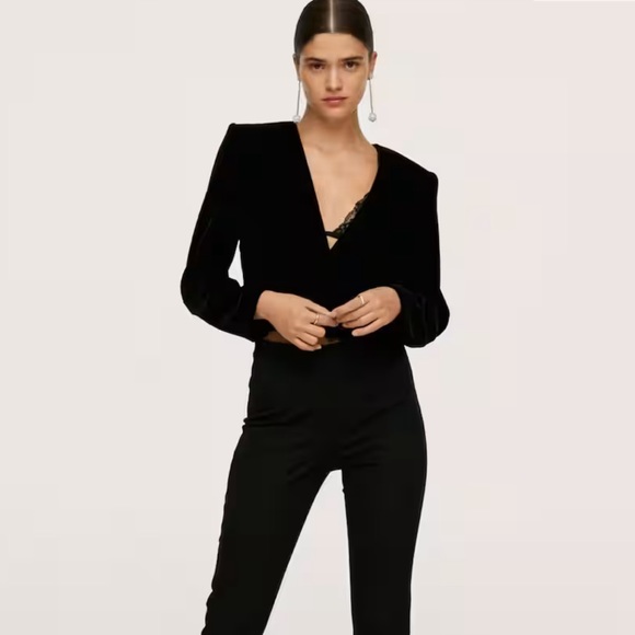 Mango Cropped Velvet Blazer - Picture 4 of 12